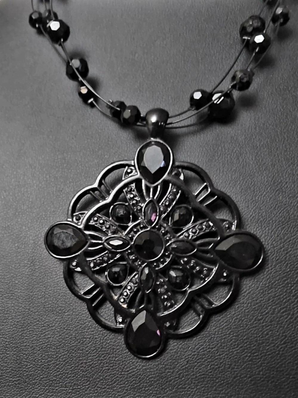 Black Filigree Teardrop Pendant Necklace - Gotic. Romantic.